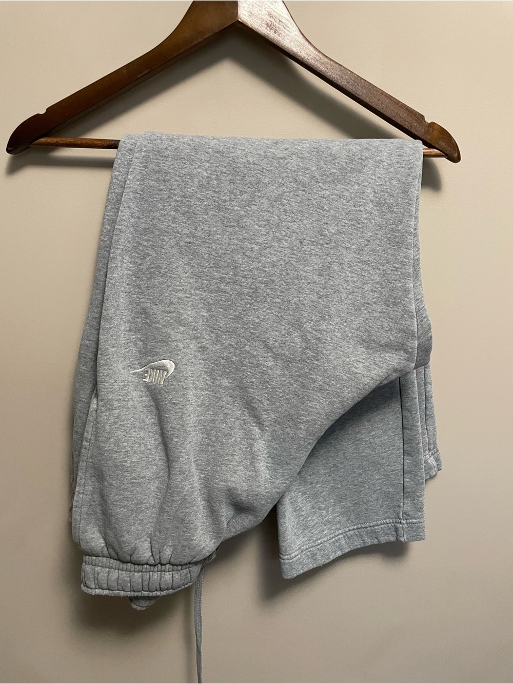 Nike Light Gray Joggers Sweatpants Men Women Large